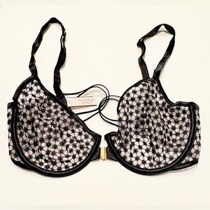 Victoria's Secret Black and White Lace Bra